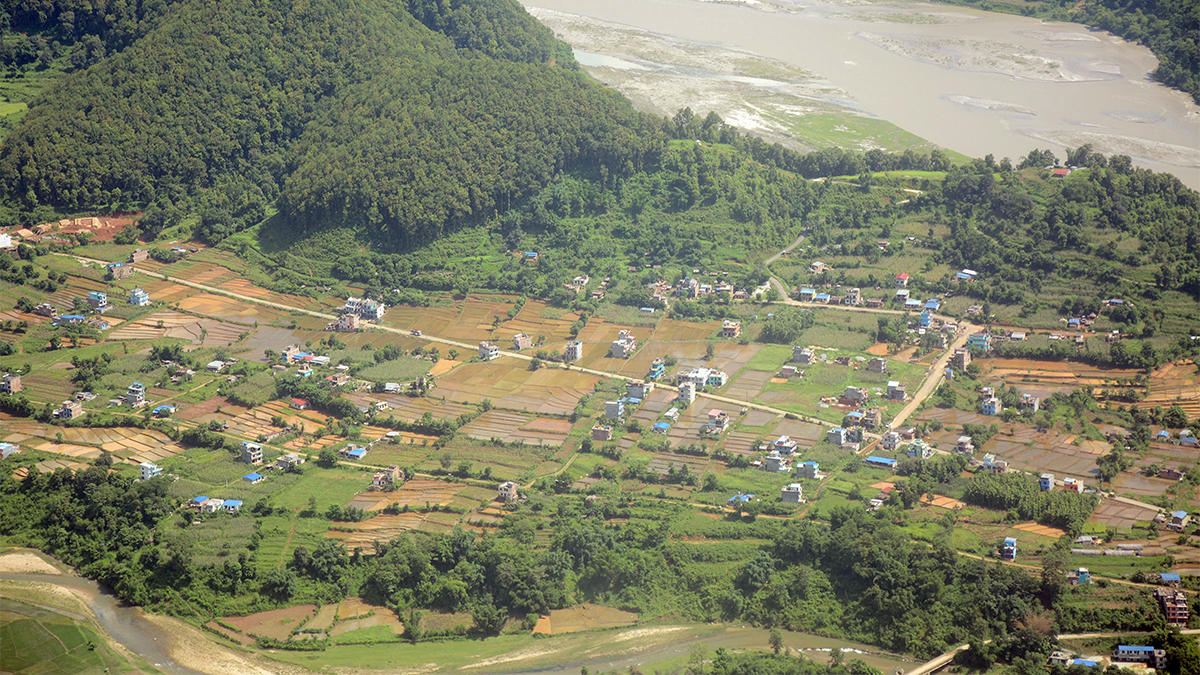 तनहुँको व्यासस्थित पतेनी गाउँ